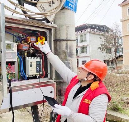 國網新邵縣供電公司扎實開展高損臺區(qū)治理 維護正常用電秩序